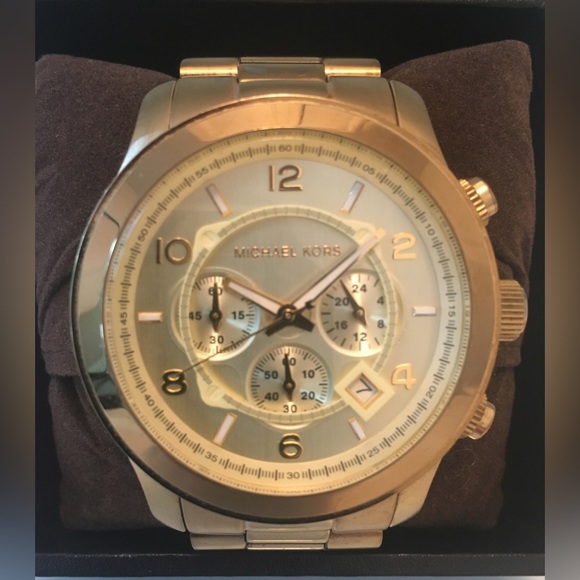 Michael Kors gold oversized runway watch - Picture 2 of 5